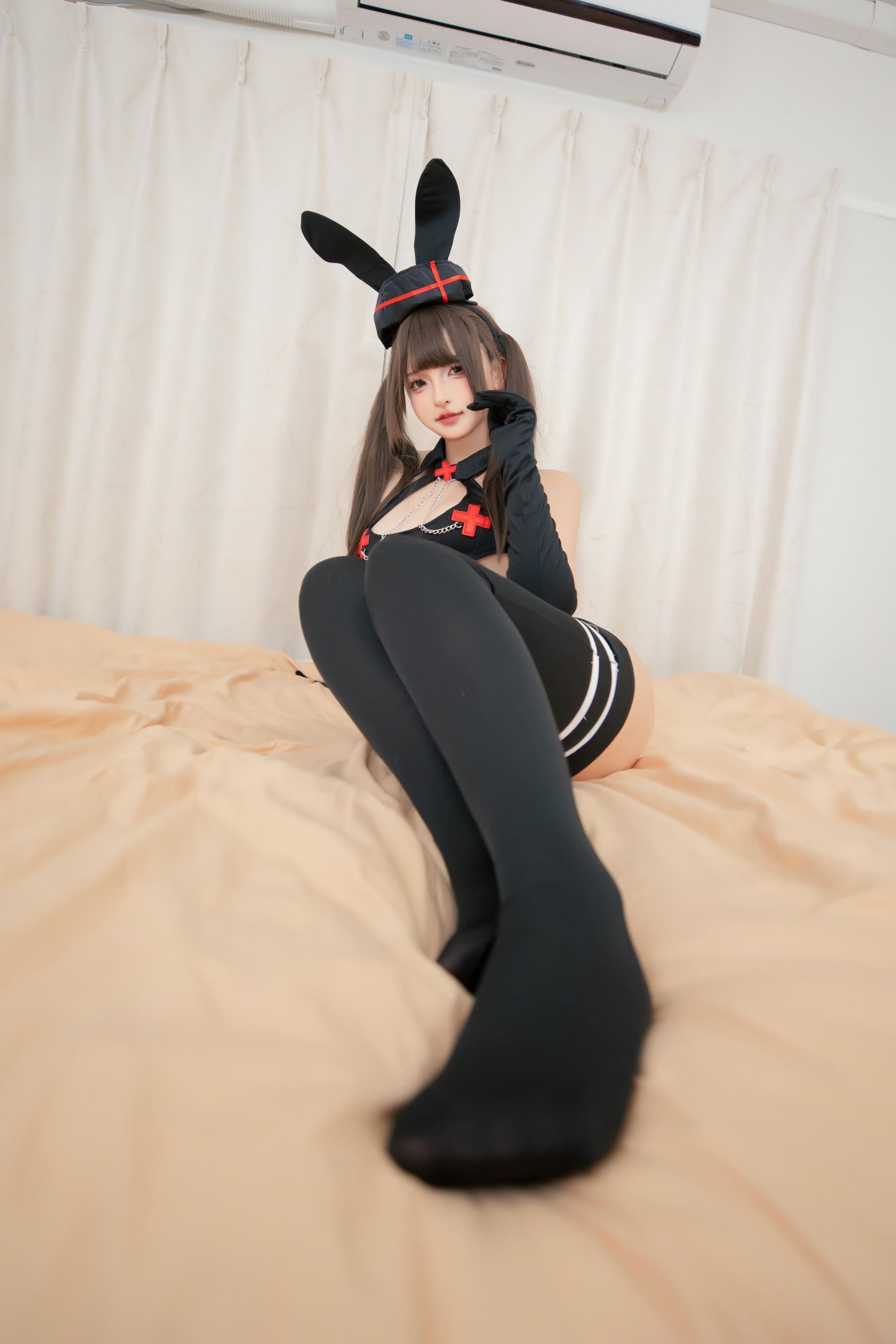 神楽坂真冬-第五季 序号58 《黑兔护士》 [75P2V-261MB]