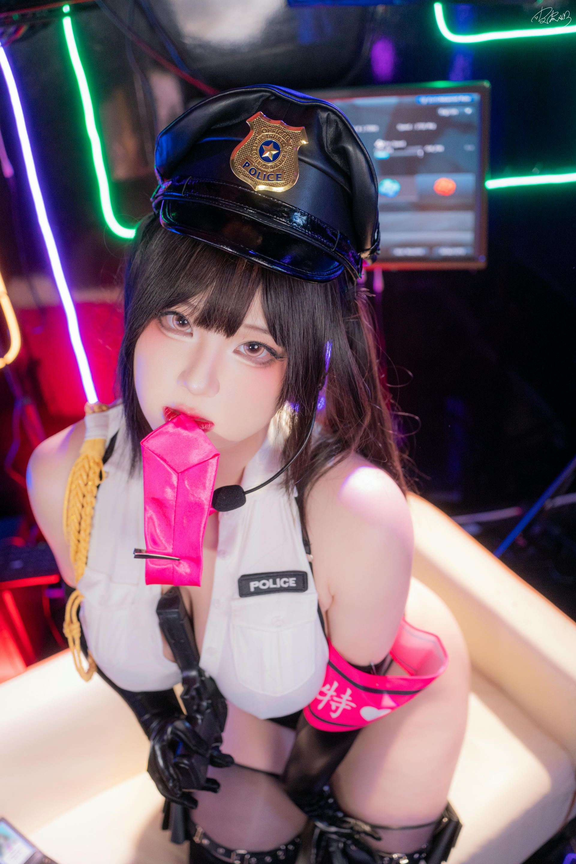 皮皮奶-宇都宫沙希 [100P1V-1.03GB]