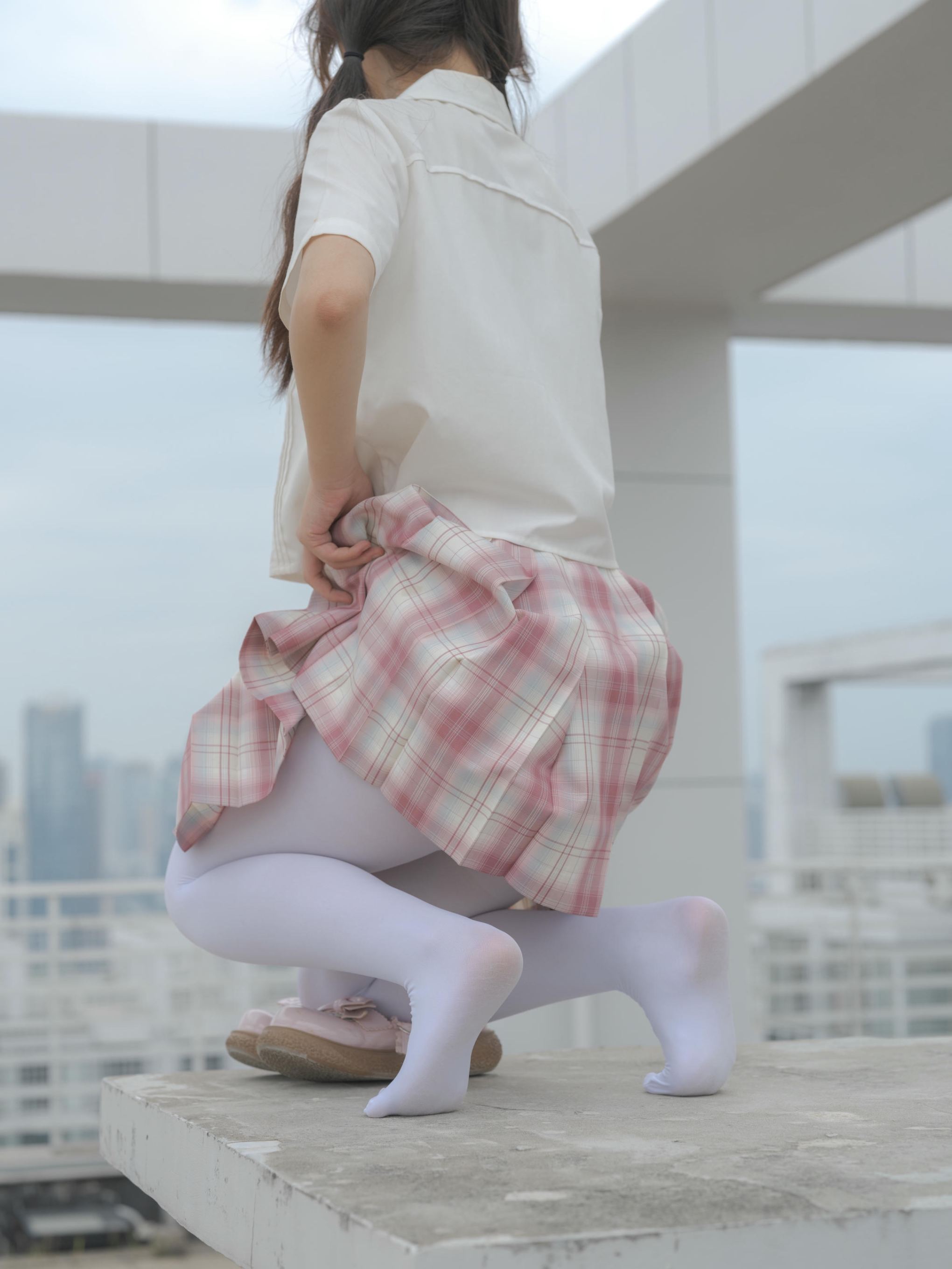 森萝财团-VIP内部作品 小圆试拍-01 15D 50D 80D白丝 [169P1V-9.71GB]