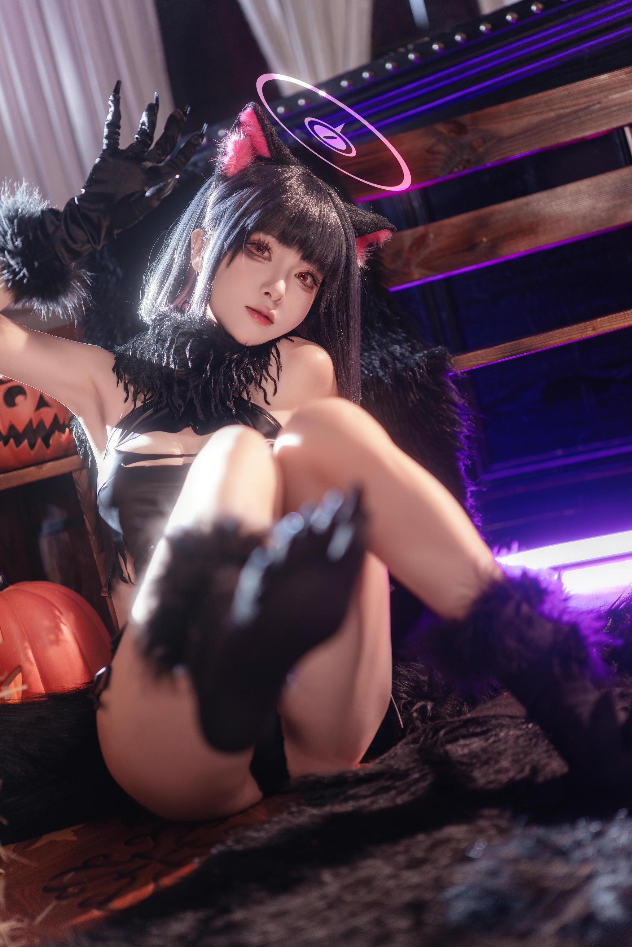 矢量鱼-蔚蓝档案 杏山和纱万圣节 [34P-454MB]