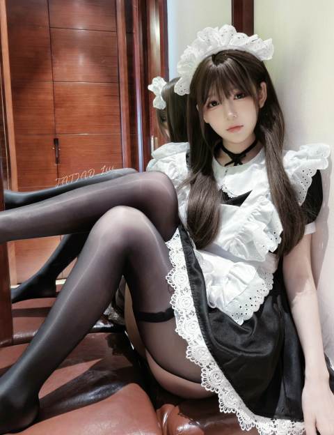 迷之呆梨(发条少女)-2025年05月 Fantia 会员订阅合集 [114P-304MB]