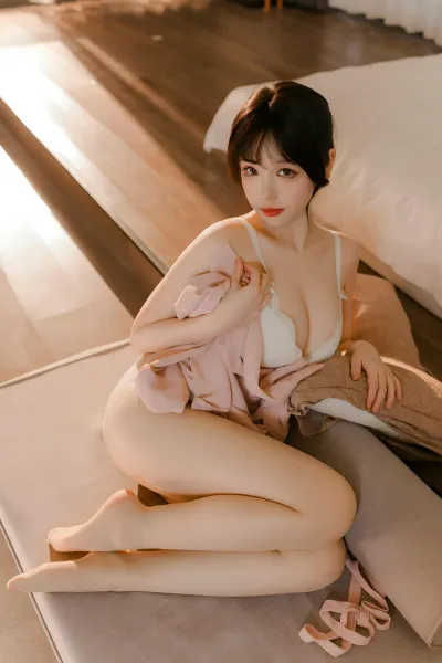 肉丝通勤OL