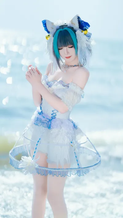 柴郡小礼服
