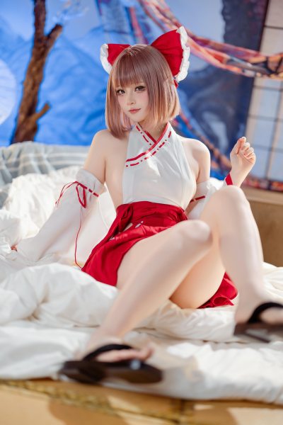 兼职巫女 [66P-0.99GB]