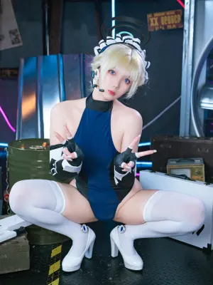 蔚蓝档案 飞鸟马时女仆