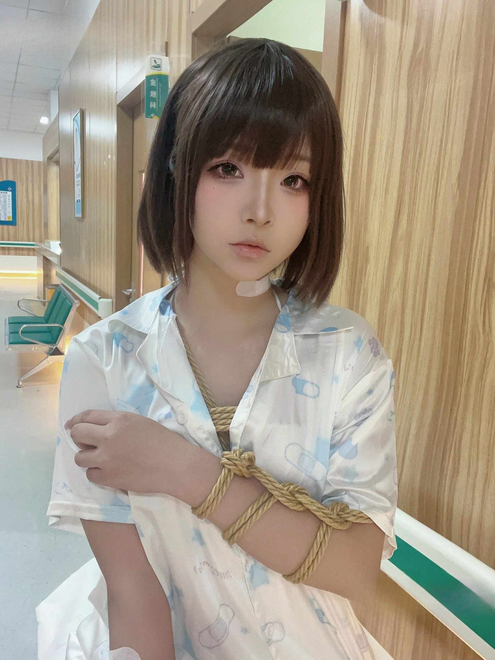 生病的妹妹 [37P2V-234MB]