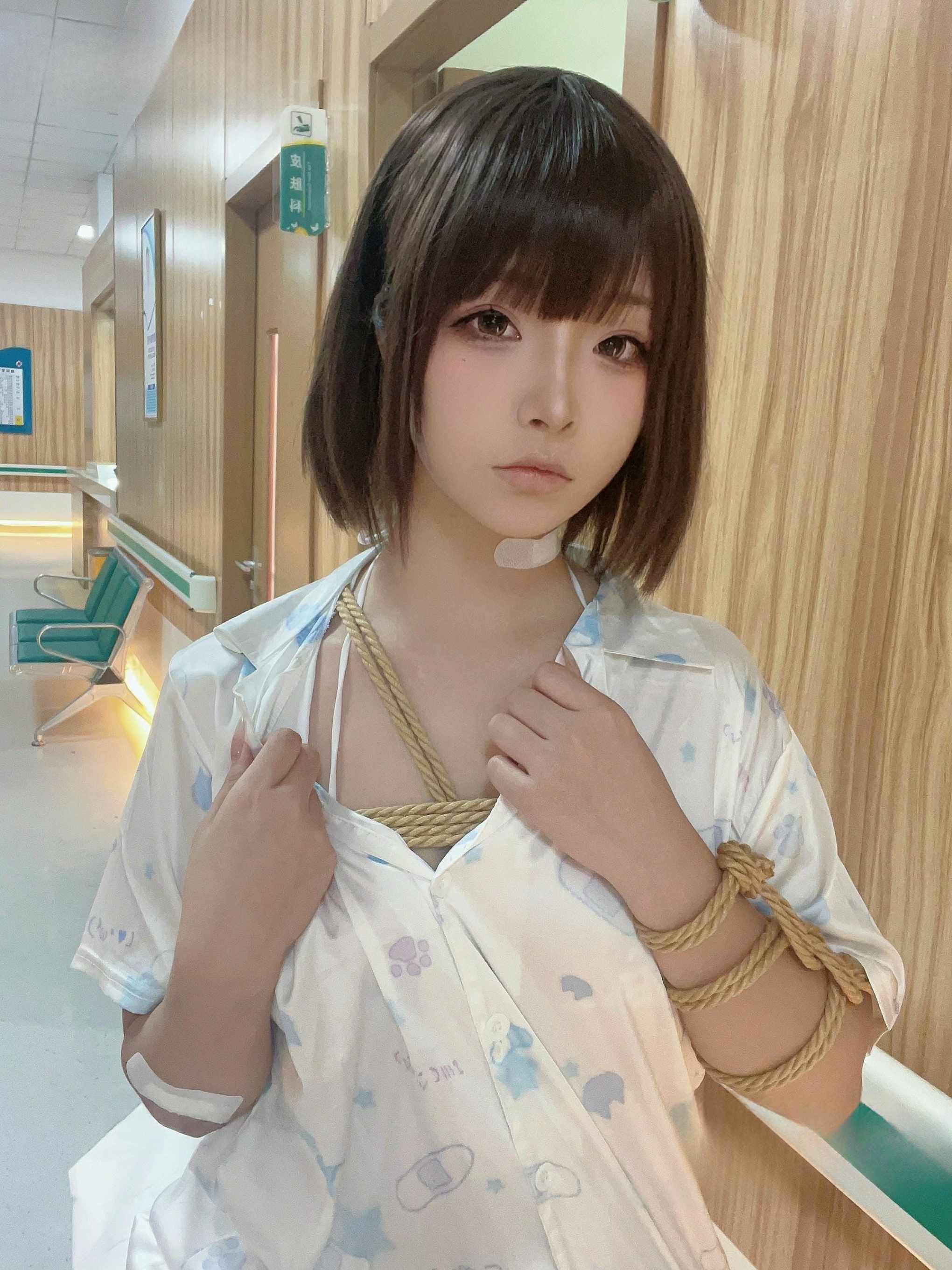 生病的妹妹 [37P2V-234MB]