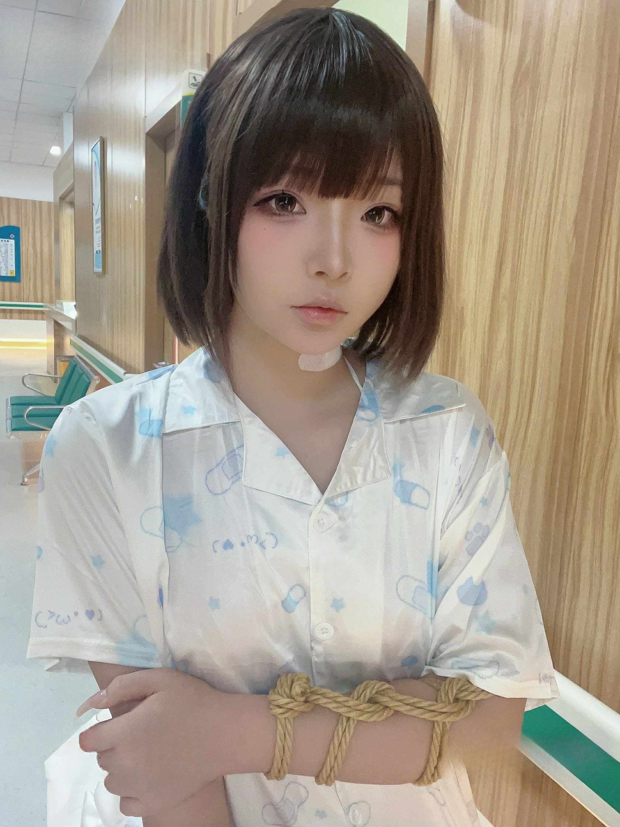 生病的妹妹 [37P2V-234MB]