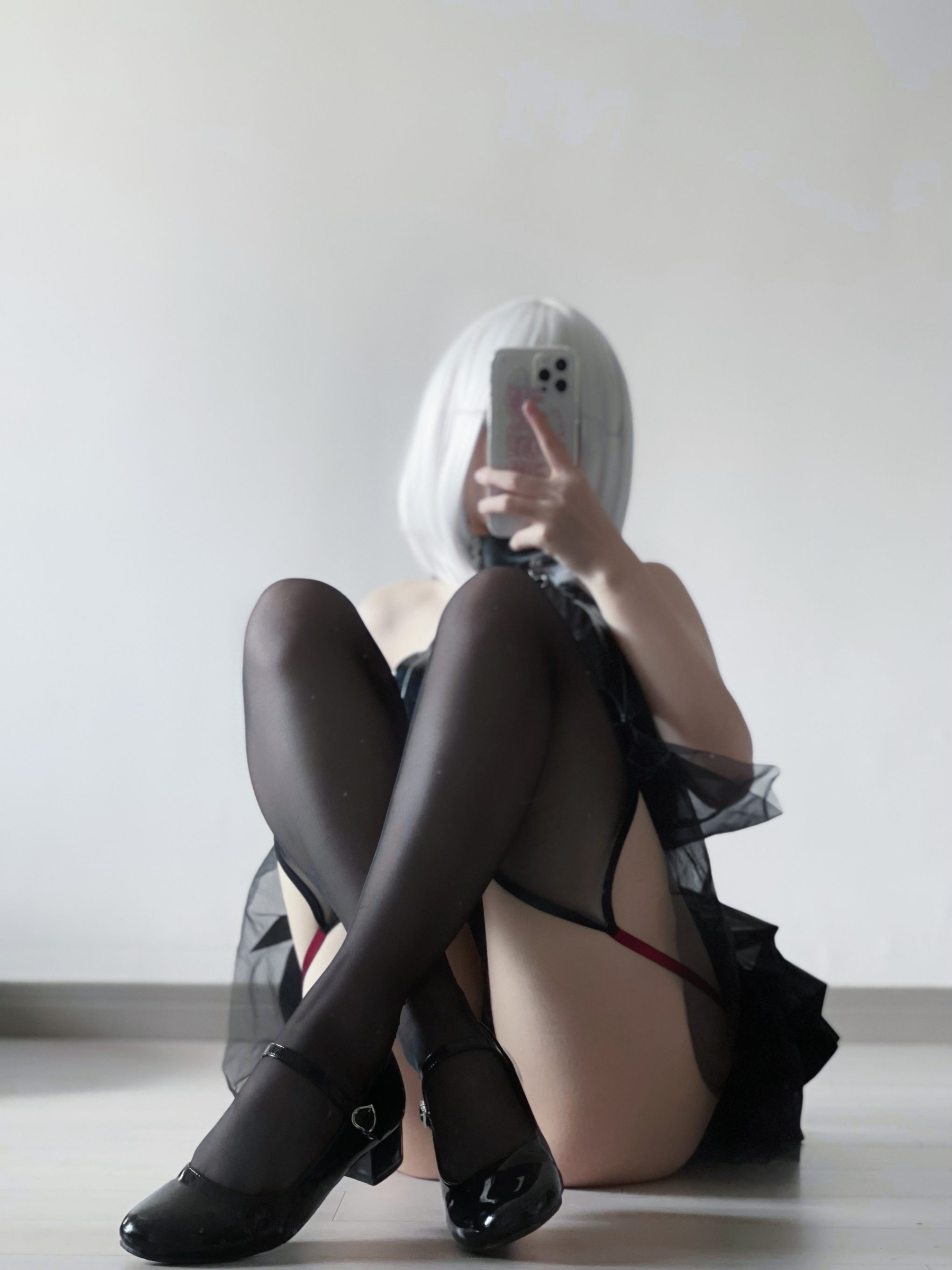 吊带袜恶魔