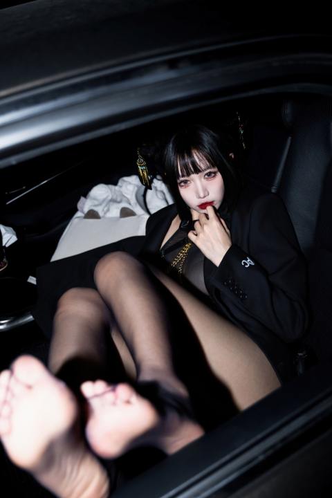 柒柒不可爱-黑·阿努比斯 [168P-857MB]