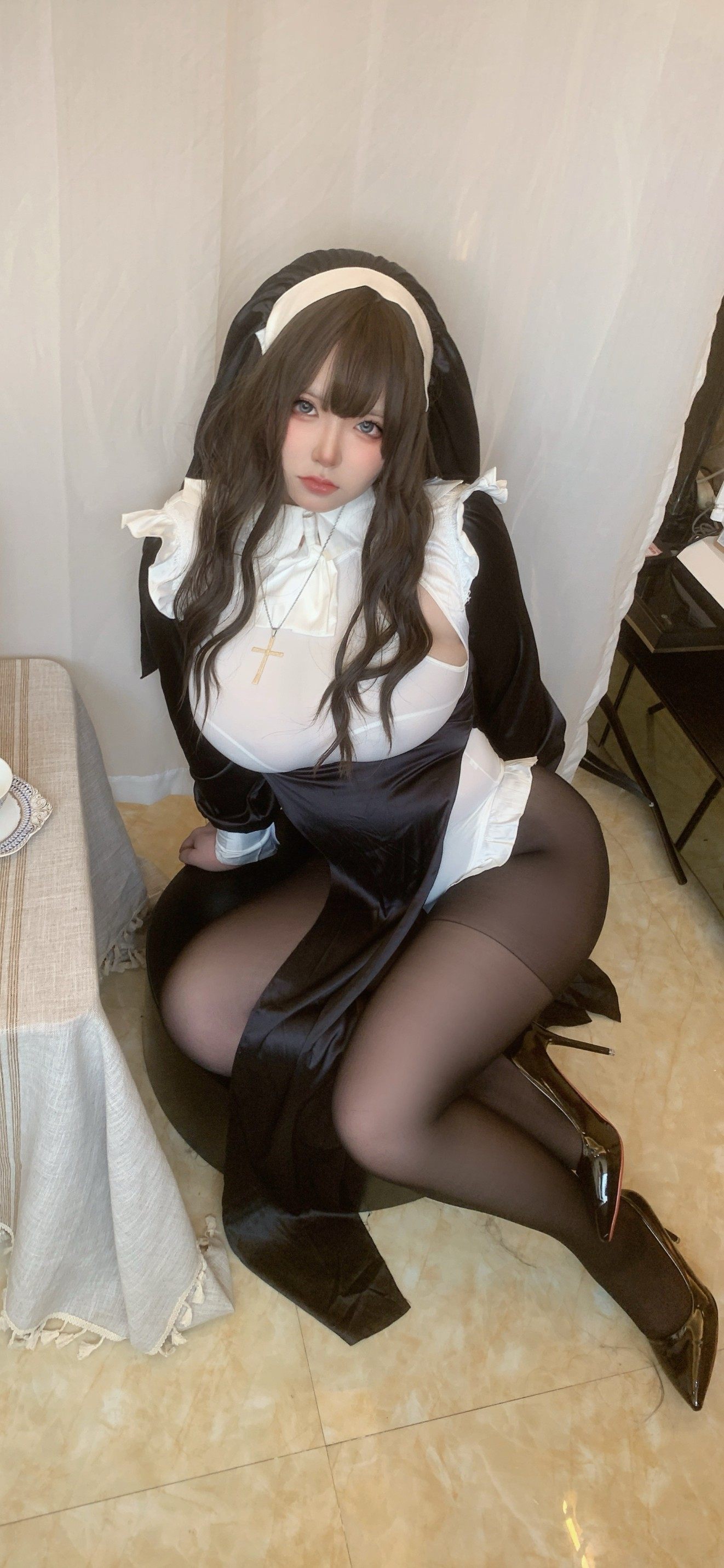 純愛neko-堕落修女 [41P-91MB]