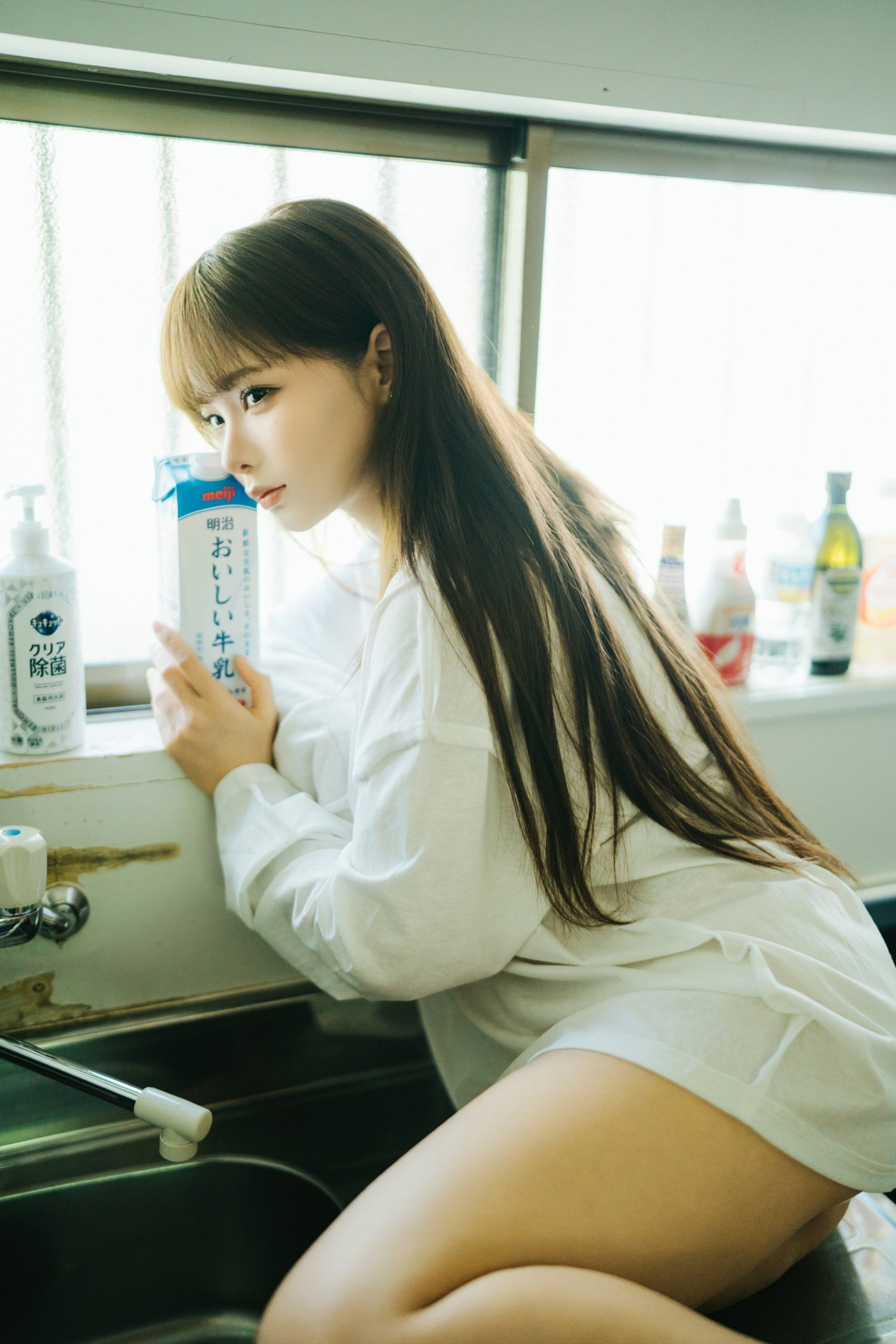 牛奶 [22P-252MB]