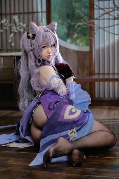 雪琪SAMA Vol.48 刻晴·绝对领域的破痕 Cosplay写真第 22 张