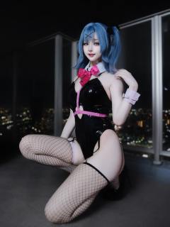初音未来 兔子洞兔女郎 [28P-576MB]