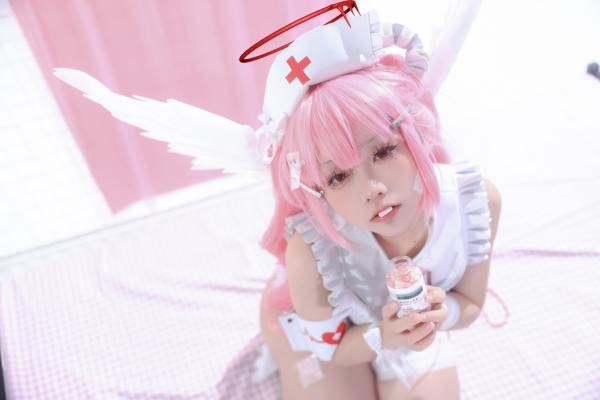 G44不会受伤 见习看护师 月夜见爱 [31P-453MB] Cosplay写真第 13 张