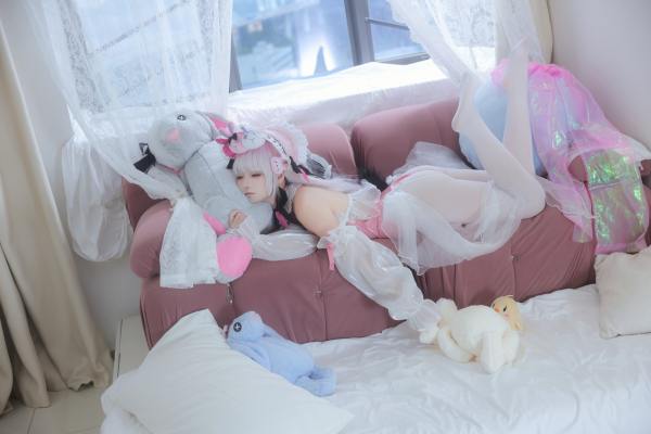 G44不会受伤 碧蓝航线 哈尔福德 [38P-503MB] Cosplay写真第 12 张