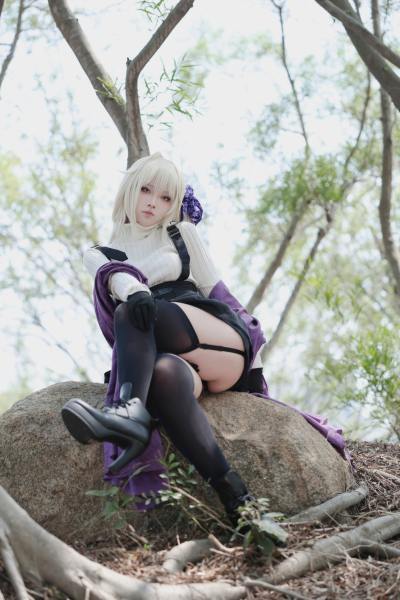 G44不会受伤 天津罪 恋冢爱 [58P-835MB] Cosplay写真第 17 张
