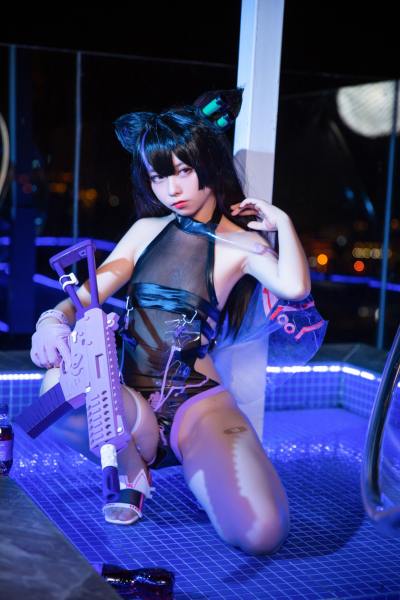 G44不会受伤 少女前线 KAC PDW 泳装 [15P-64.4MB] Cosplay写真第 9 张