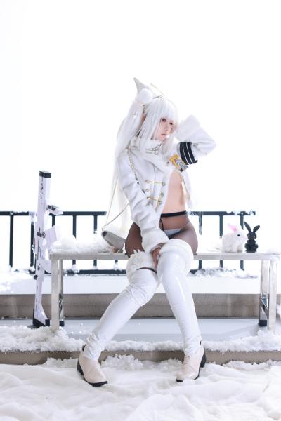 G44不会受伤 胜利女神NIKKE 布兰儿 幸运特快车 [51P-359MB] Cosplay写真第 15 张