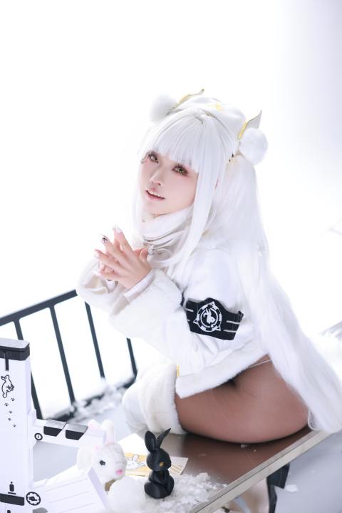 G44不会受伤-胜利女神NIKKE 布兰儿 幸运特快车 [51P-359MB]