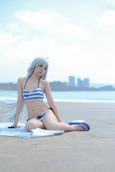G44不会受伤 幽鬼泳装 [32P-396MB] Cosplay写真第 24 张