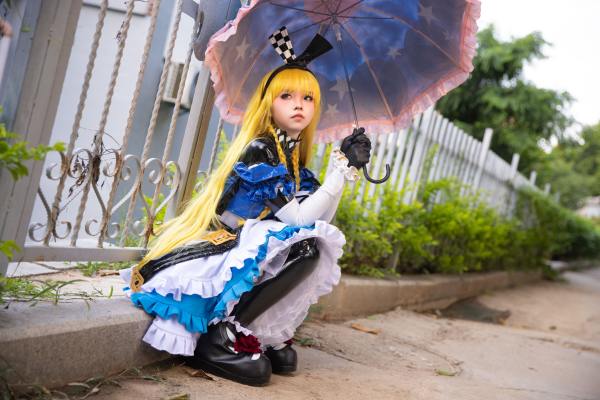 G44不会受伤 多娜多娜 爱丽丝 [35P-406MB] Cosplay写真第 12 张