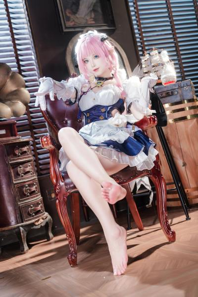 狐玖玖 崩坏三 爱莉希雅 女仆 [23P-398MB] Cosplay写真第 12 张