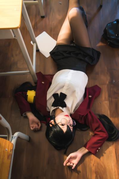 狐玖玖 碧蓝航线 大凤 JK [20P-332MB] Cosplay写真第 16 张