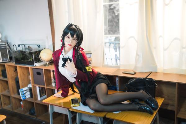 狐玖玖 碧蓝航线 大凤 JK [20P-332MB] Cosplay写真第 6 张