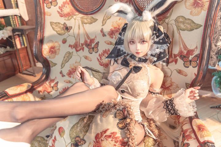 狐玖玖-碧蓝航线 可畏 白兔女郎 [25P-664MB]