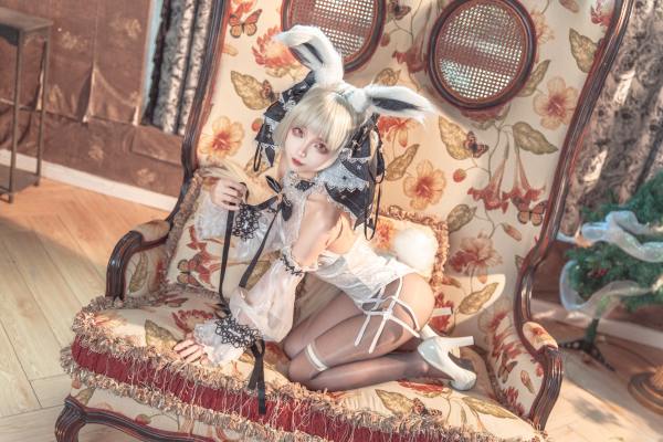 狐玖玖 碧蓝航线 可畏 白兔女郎 [25P-664MB] Cosplay写真第 12 张