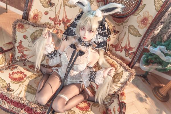 狐玖玖 碧蓝航线 可畏 白兔女郎 [25P-664MB] Cosplay写真第 15 张