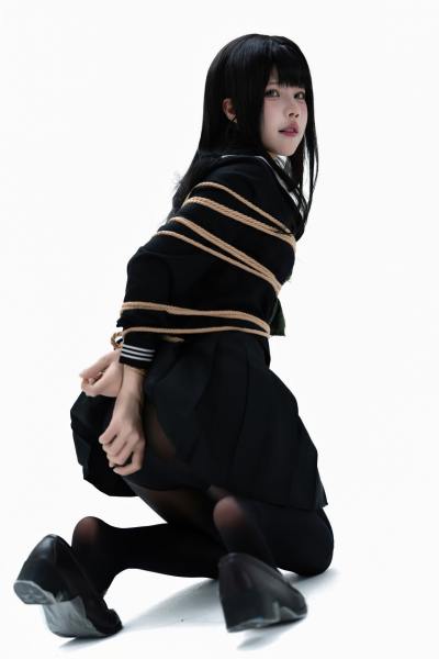 清水凪 Euphoria 白夜凛音 [71P-397MB] Cosplay写真第 34 张