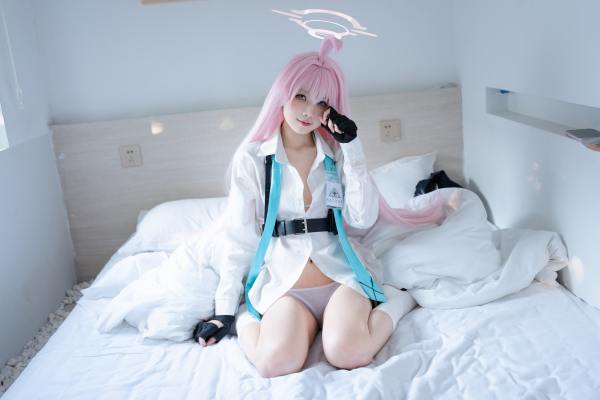 清水凪 碧蓝档案 小鸟游星野 [88P-384MB] Cosplay写真第 25 张