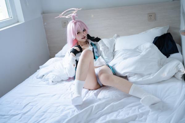 清水凪 碧蓝档案 小鸟游星野 [88P-384MB] Cosplay写真第 31 张